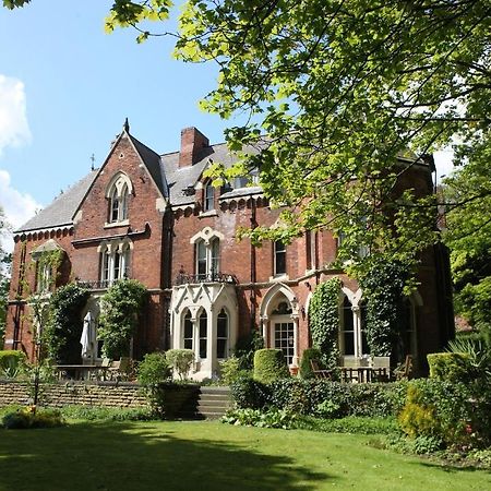 Cliff Lawn Hotel Leeds  Extérieur photo