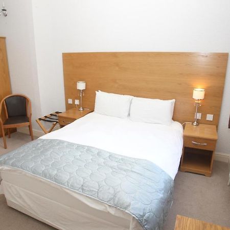 Cliff Lawn Hotel Leeds  Extérieur photo